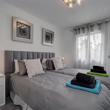 Casa Luna Марбелья Экстерьер фото